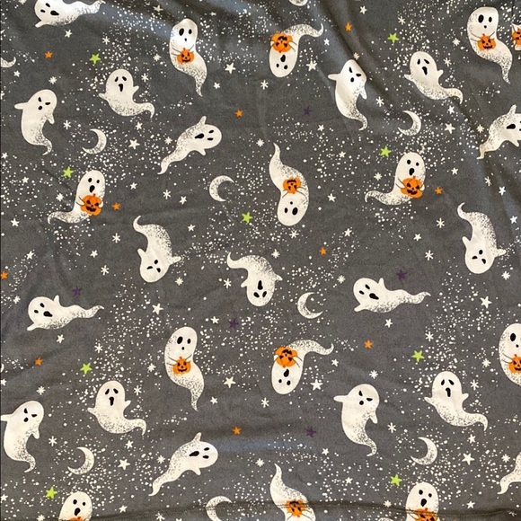 Ghost Print Short Sleeve Tee  Cropped pants PJ SET VERY SOFT - Picture 10 of 13